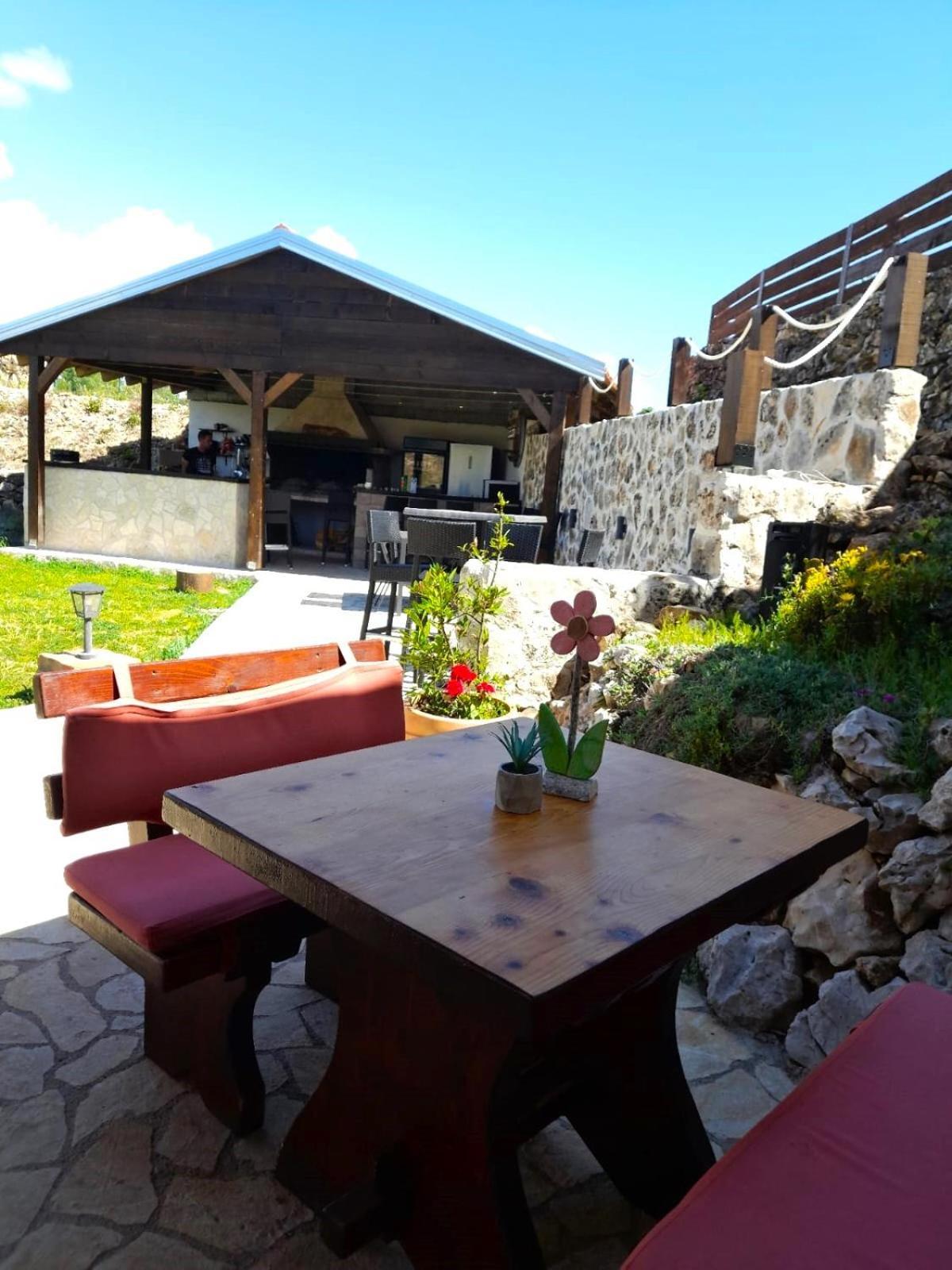 Holiday Home Juli With Jacuzzi ชิเบนิก ภายนอก รูปภาพ